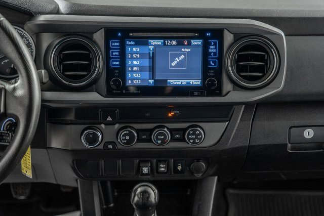 Used 2019 Toyota Tacoma TRD Off-Road image 24