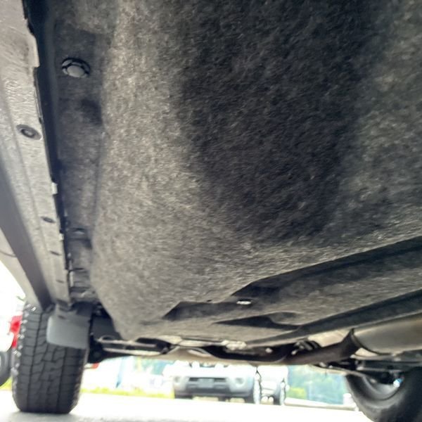 Used 2026 Nissan Rogue SV AWD/4WD image 32