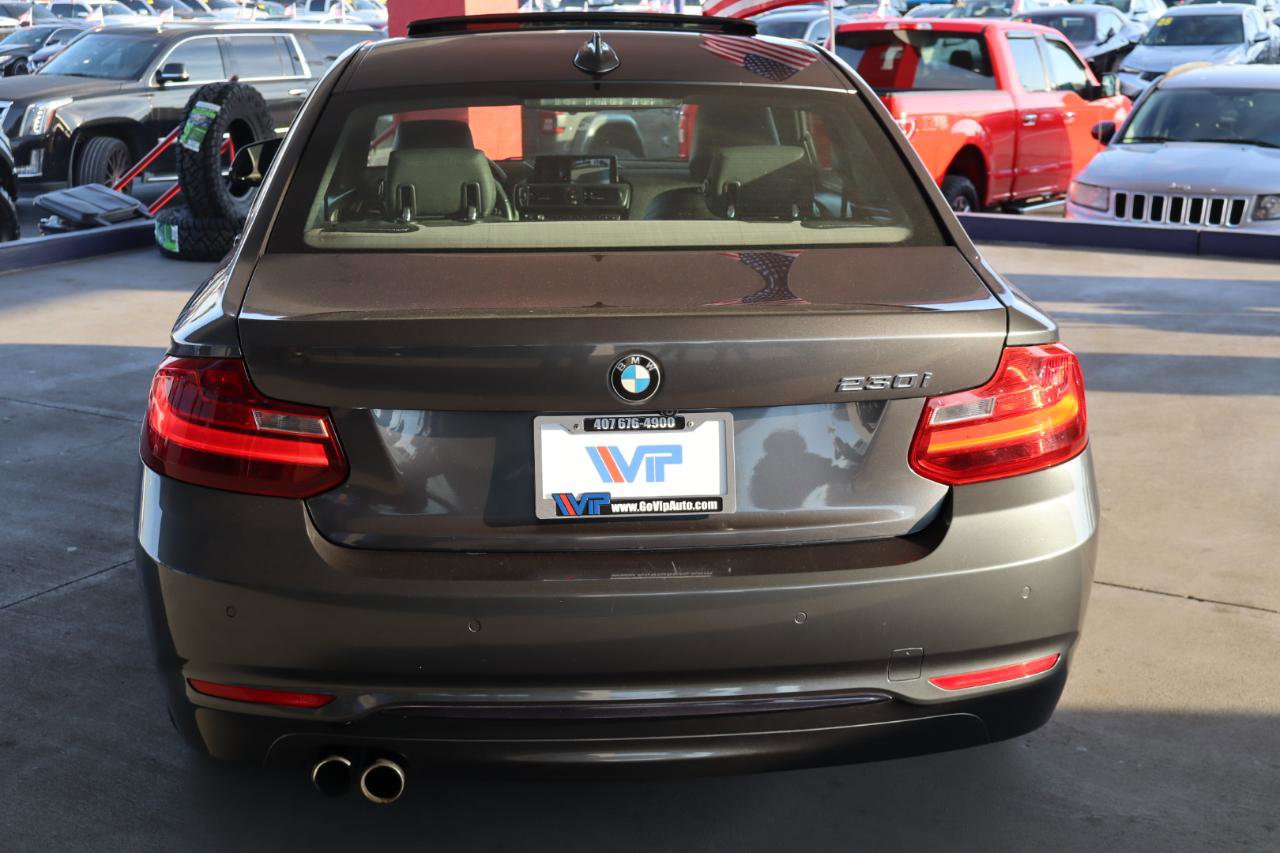 Used 2017 BMW 230i Coupe RWD image 6