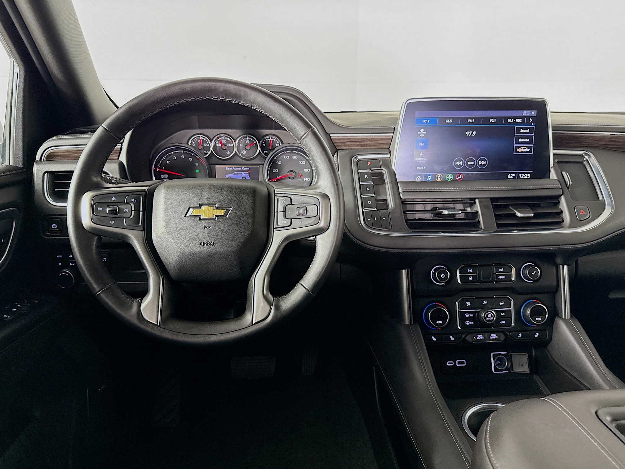 Used 2021 Chevrolet Tahoe LT AWD/4WD image 26