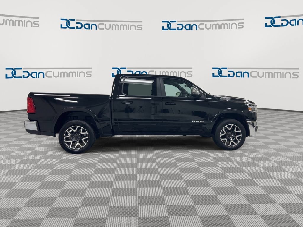 Used 2025 RAM 1500 Laramie AWD/4WD image 9