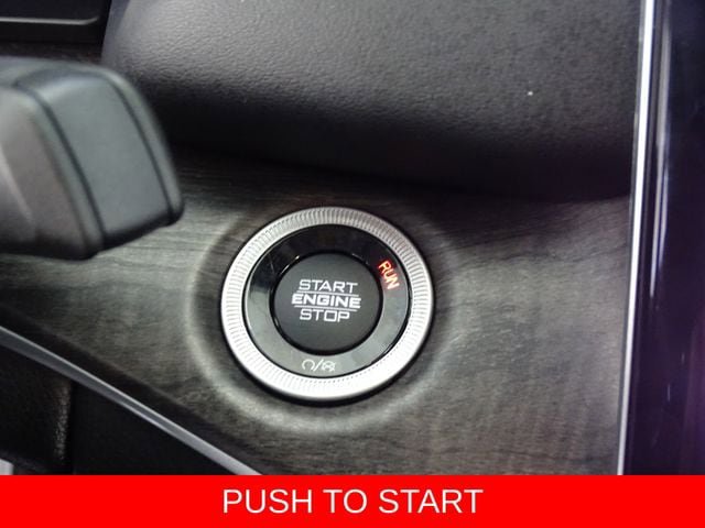 Certified 2023 Jeep Grand Cherokee 4WD 4xe w/ Luxury Tech Group II image 9