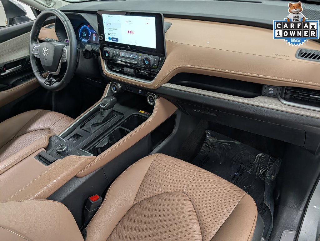 Used 2024 Toyota Grand Highlander AWD image 30