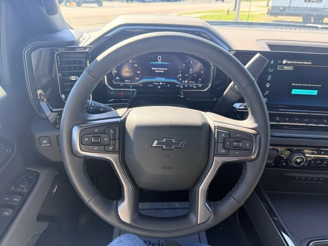 Used 2025 Chevrolet Silverado 2500 ZR2 w/ Technology Package image 25