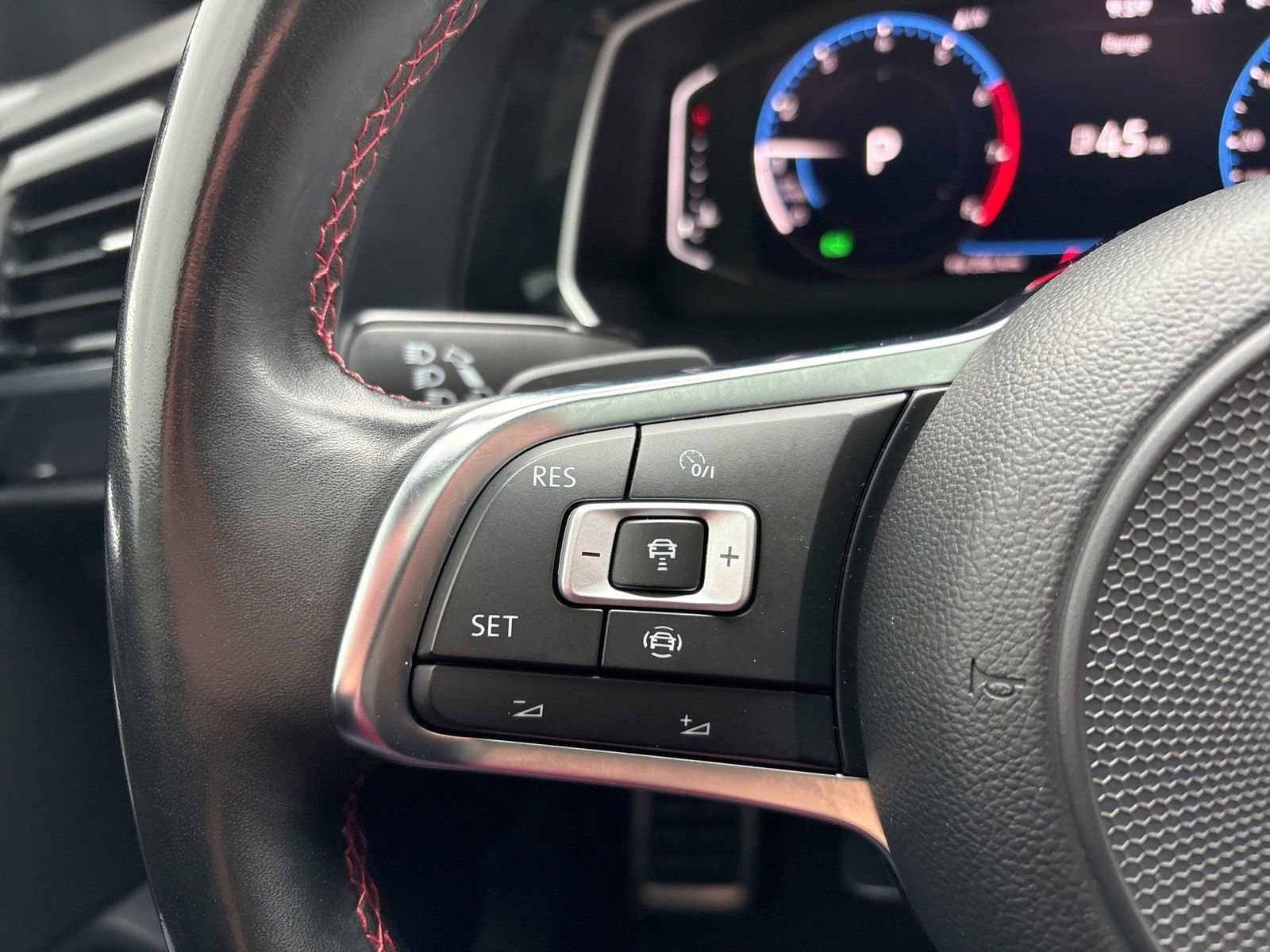 Used 2021 Volkswagen Jetta GLI Autobahn image 26