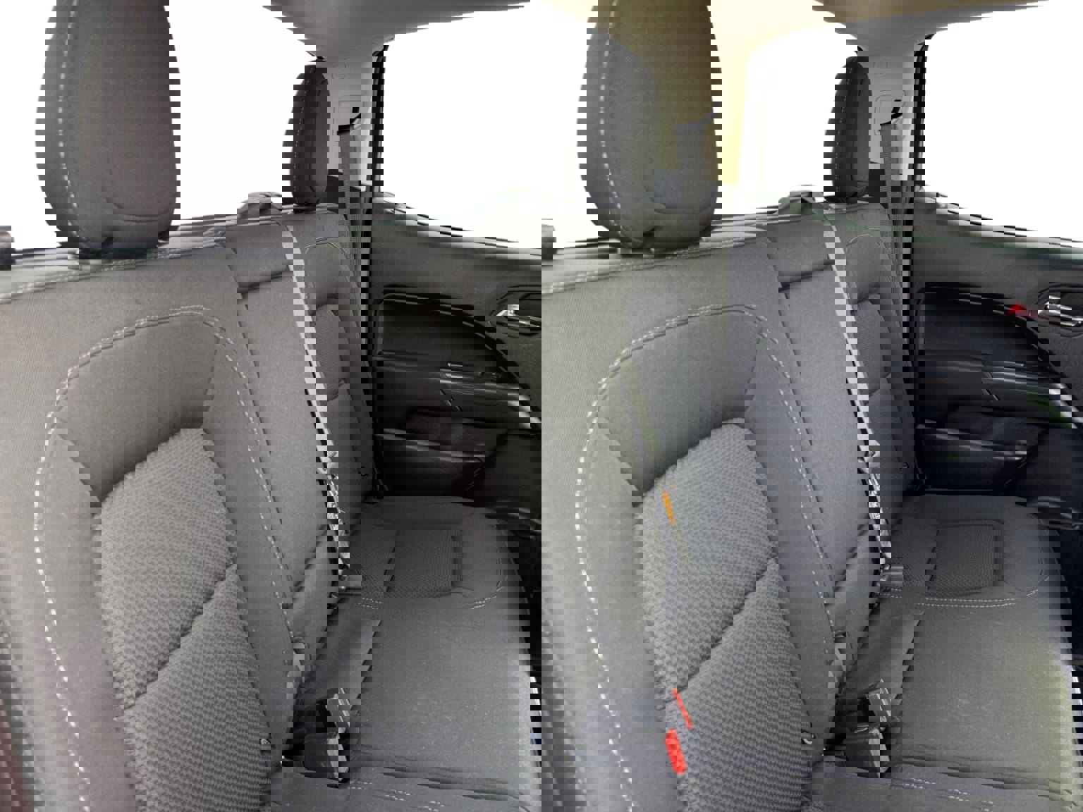 Used 2022 Chevrolet Colorado LT image 18