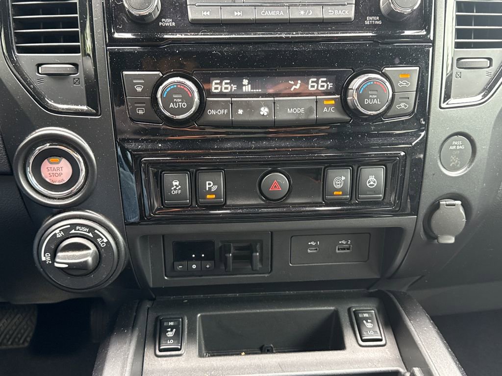 Used 2021 Nissan Titan PRO-4X w/ Pro-4x Convenience Package AWD/4WD image 23