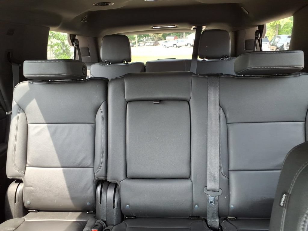 Used 2024 Chevrolet Tahoe LT RWD image 22