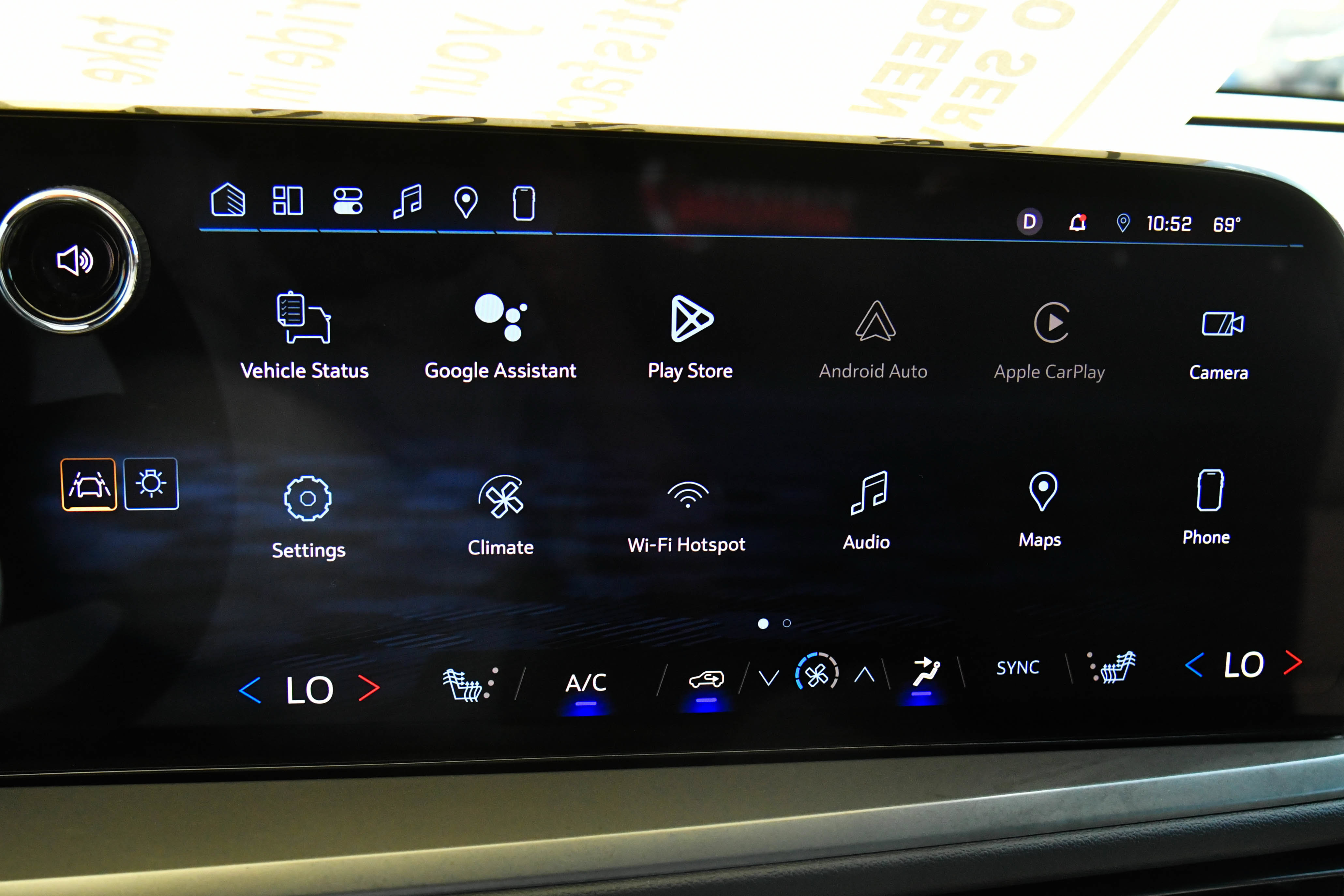 Used 2024 Chevrolet Traverse LT FWD image 26