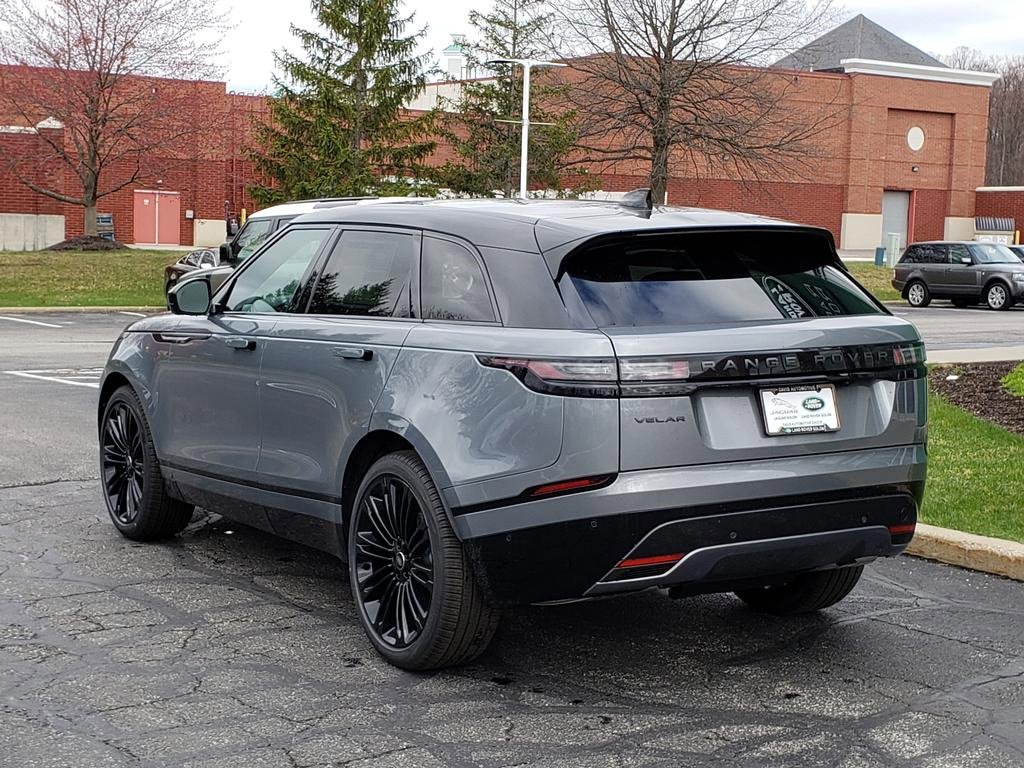 New 2026 Land Rover Range Rover Velar Dynamic SE image 7