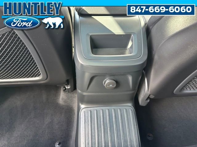 Used 2024 Volvo XC60 T8 Ultimate AWD/4WD image 18