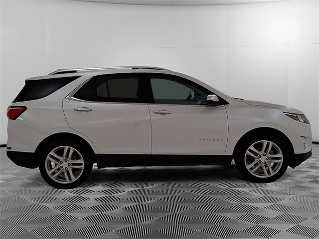 Used 2021 Chevrolet Equinox Premier image 2