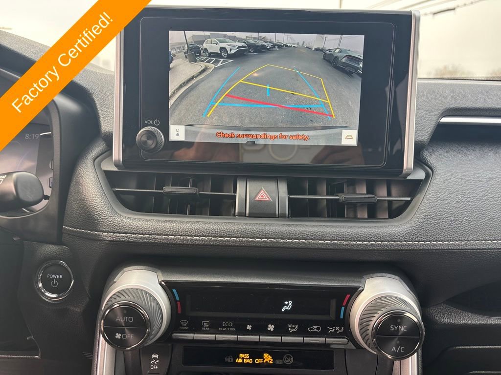 Used 2025 Toyota RAV4 XLE image 22