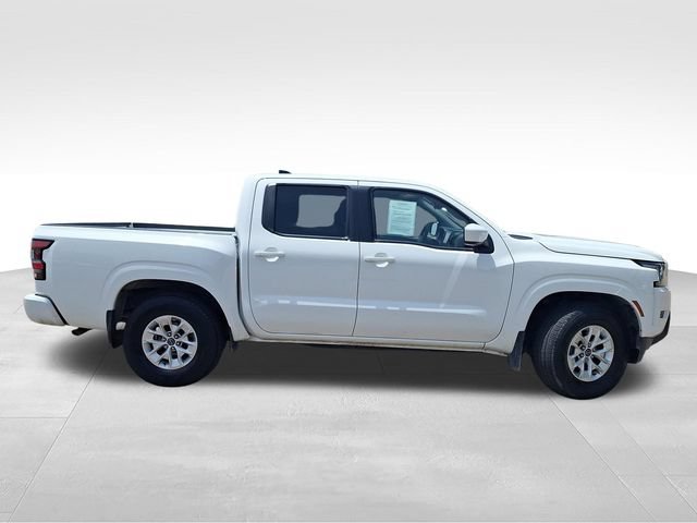 Certified 2024 Nissan Frontier SV RWD image 9