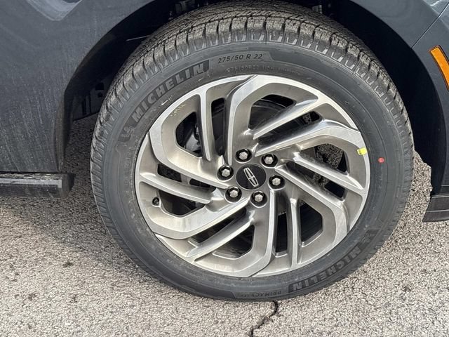 New 2026 Lincoln Navigator L Reserve AWD/4WD image 9