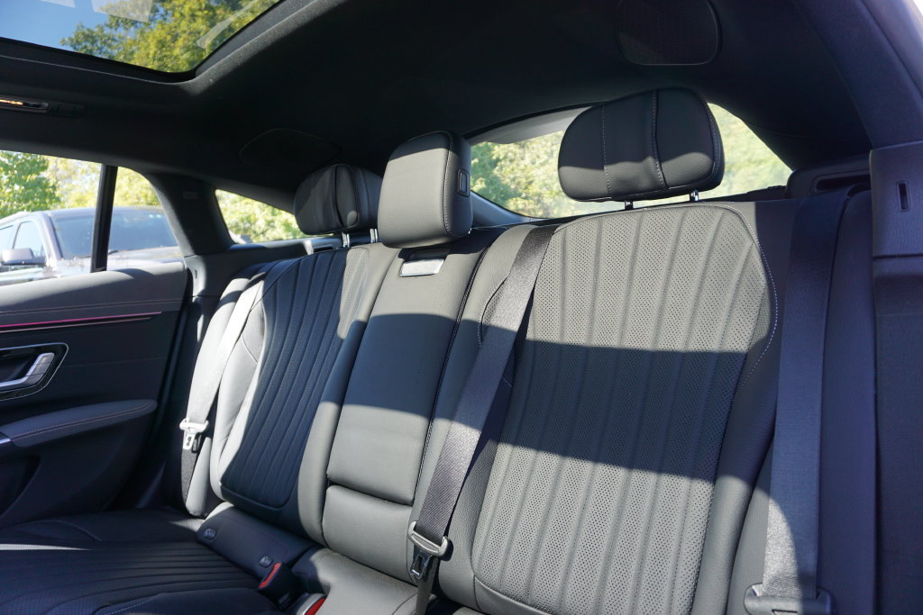 Used 2024 Mercedes-Benz EQS 450+ Sedan image 24