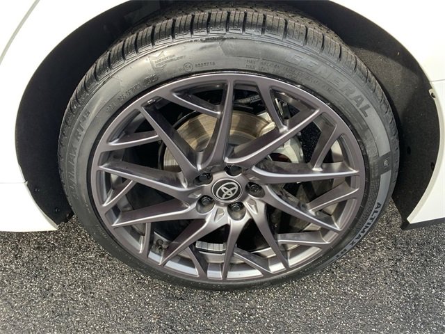 Used 2025 Toyota Camry SE image 33