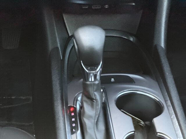 Used 2023 Chevrolet Malibu LT image 17