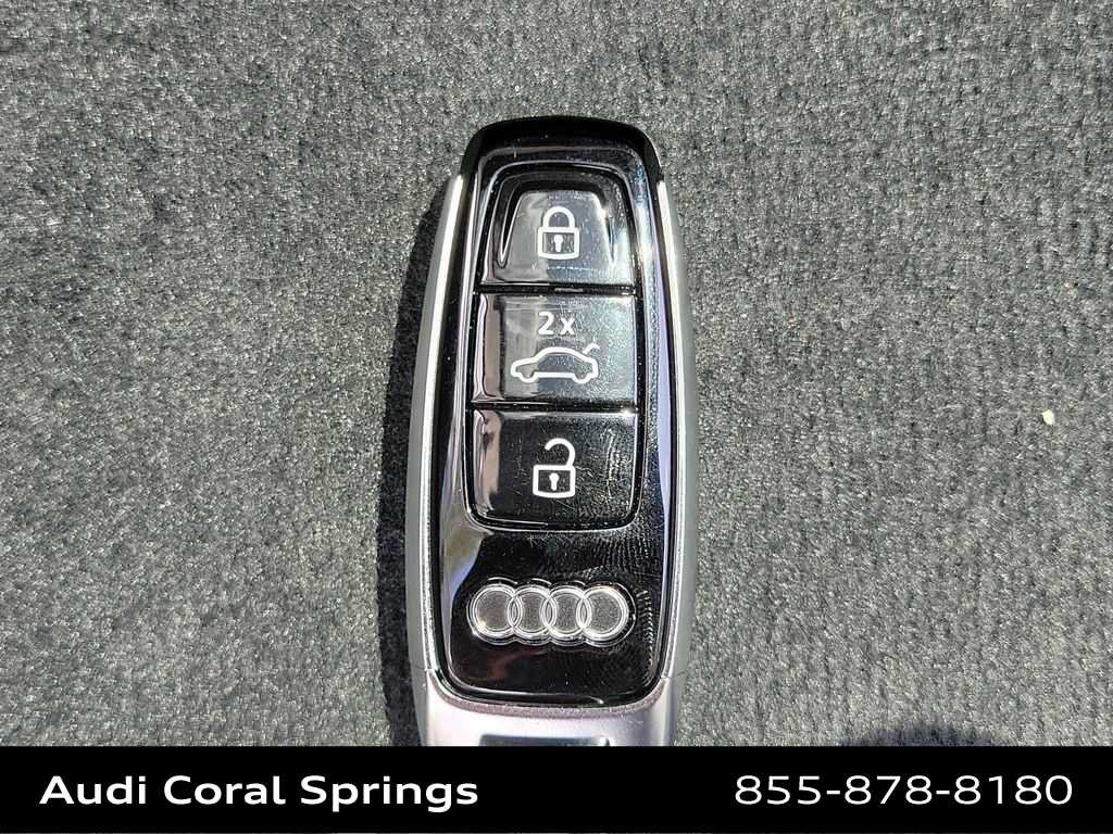 Certified 2024 Audi RS Q8 AWD/4WD image 28