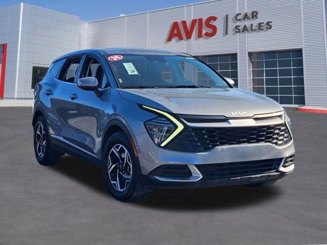 Used 2024 Kia Sportage LX image 3