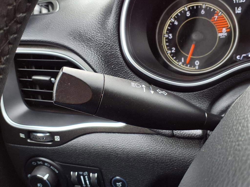 Used 2022 Jeep Cherokee Trailhawk w/ Premium Leather Package image 13