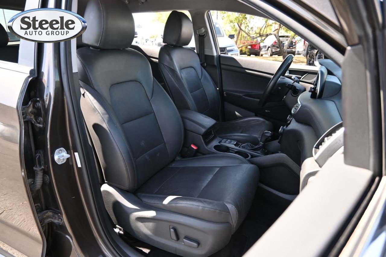 Used 2020 Hyundai Tucson Limited FWD image 25