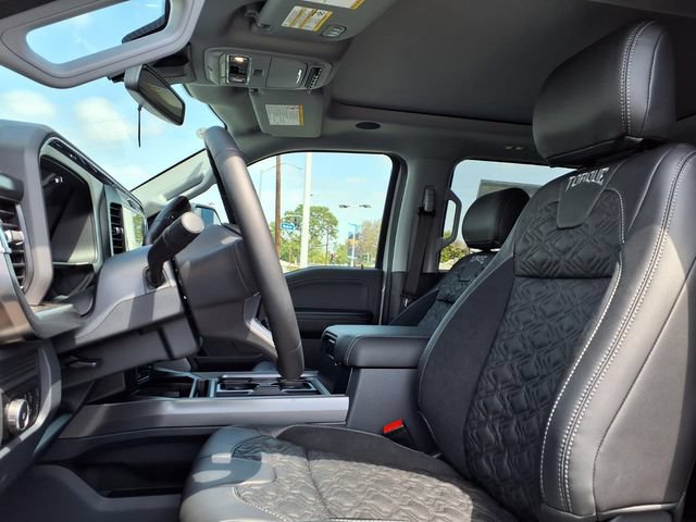 New 2026 Ford F250 Lariat w/ Black Appearance Package AWD/4WD image 9