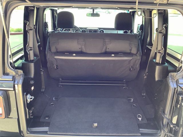 Used 2021 Jeep Wrangler Willys image 25