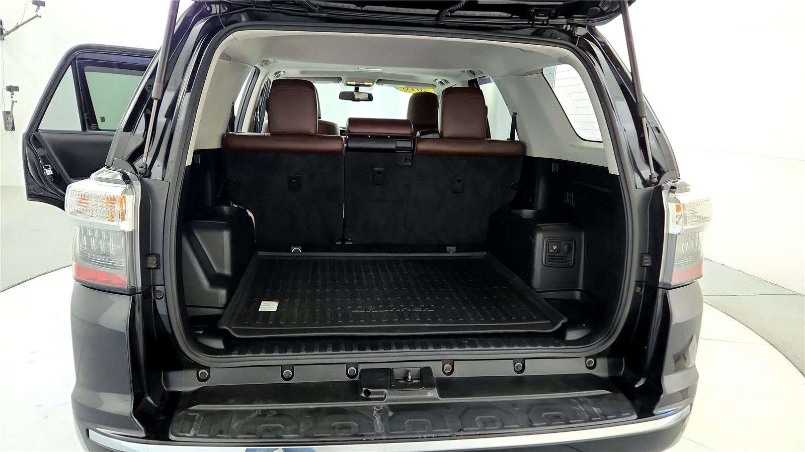 Certified 2018 Toyota 4Runner Limited image 17