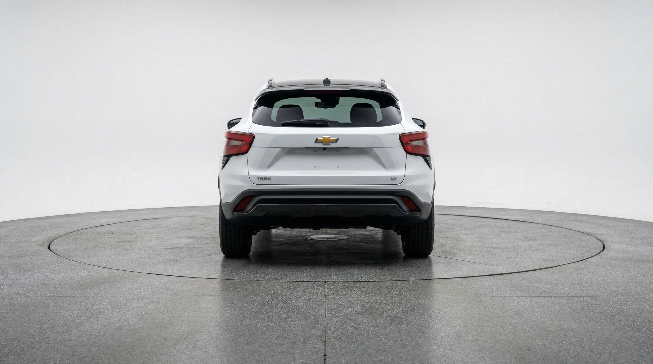 Used 2025 Chevrolet Trax LT w/ LT Convenience Package FWD image 7