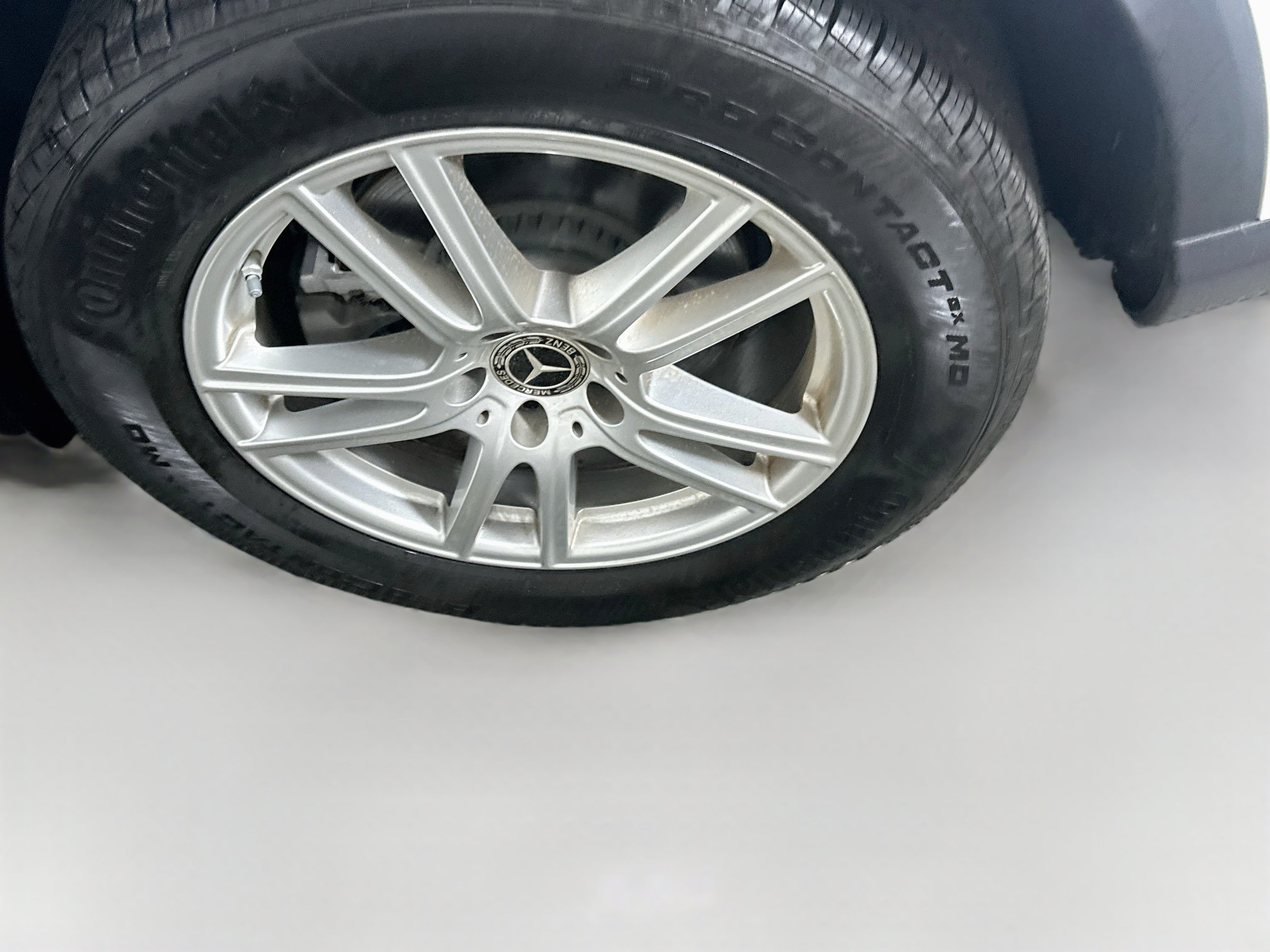 Used 2025 Mercedes-Benz GLC 300 image 11