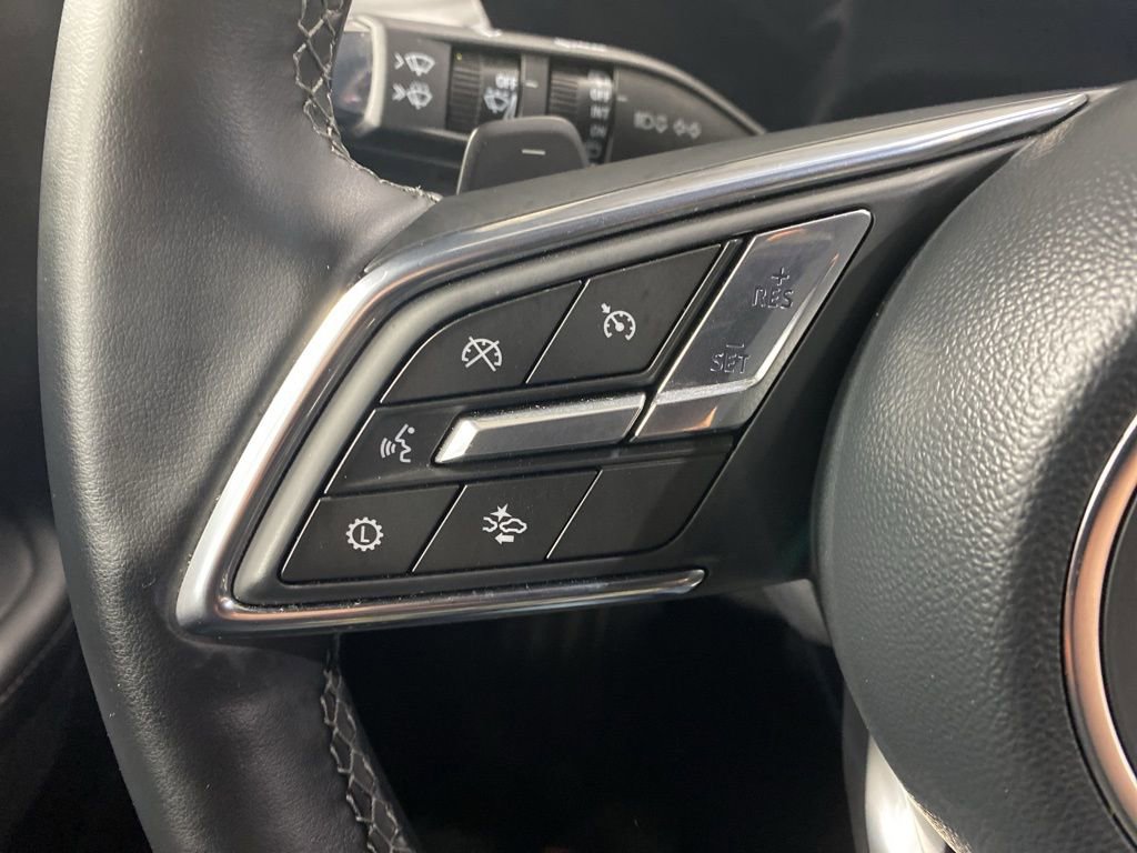 Used 2025 Buick Enclave Preferred image 29