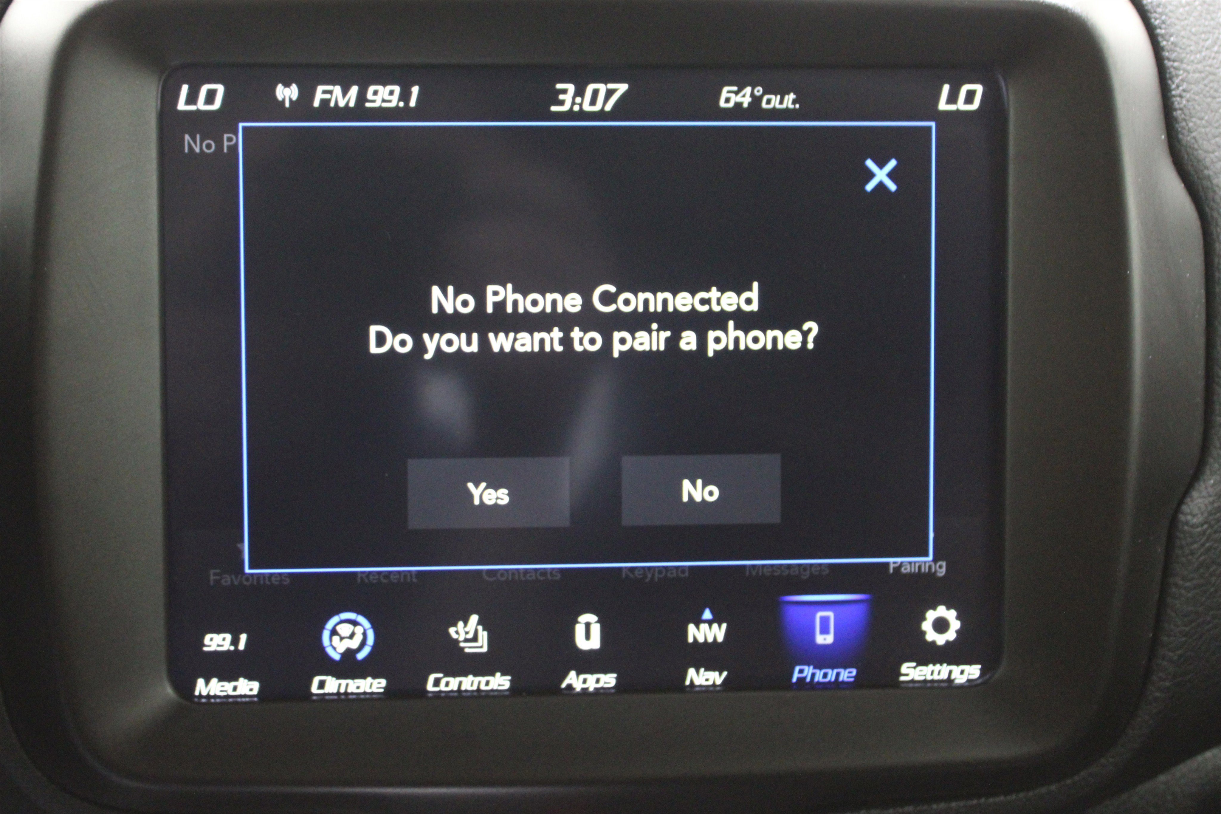 Used 2023 Jeep Renegade Limited image 17