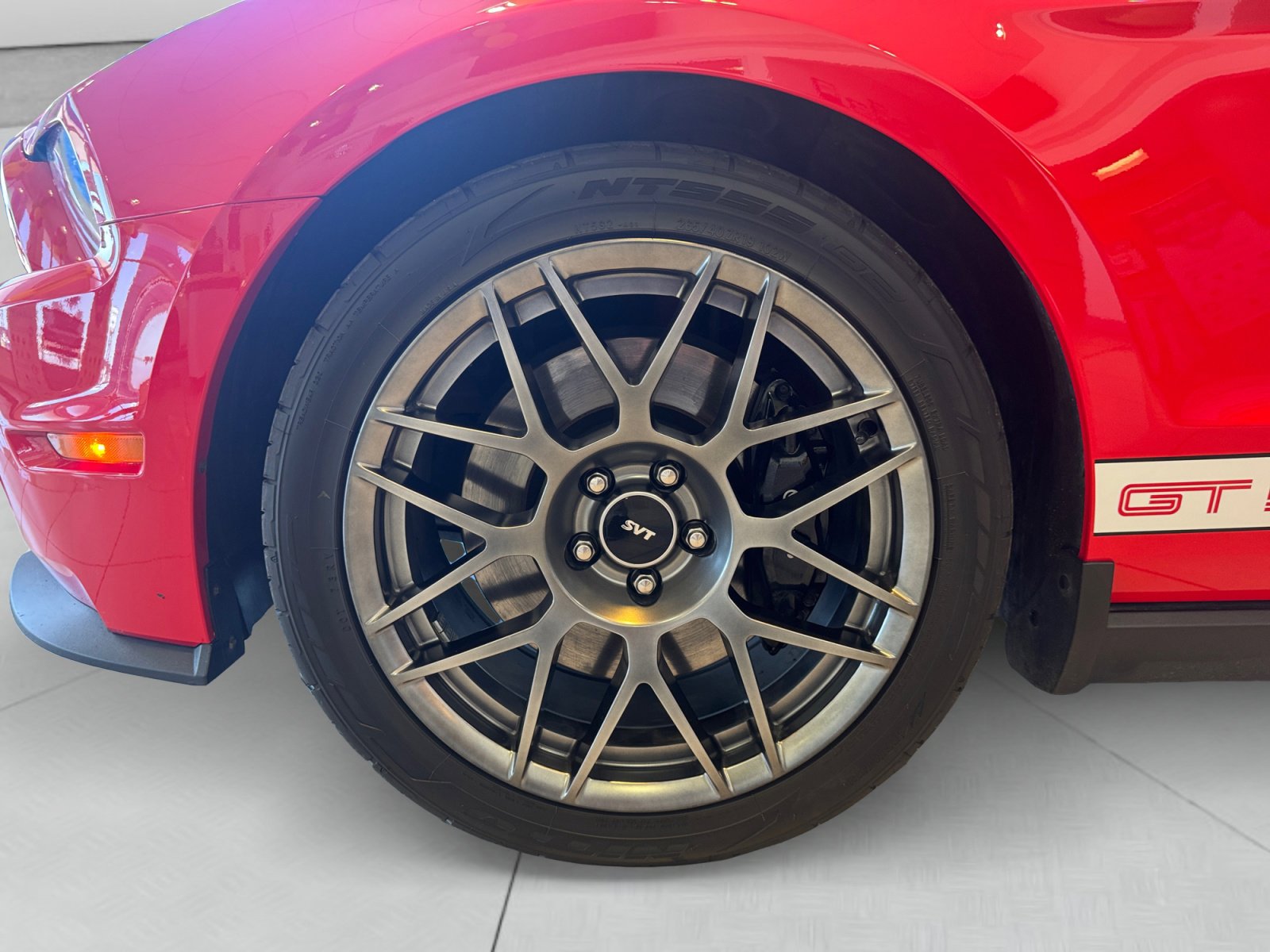Used 2012 Ford Mustang Shelby GT500 w/ SVT Performance Pkg RWD image 14
