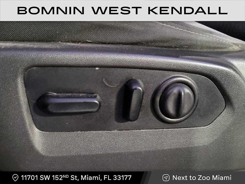 Used 2020 Chevrolet Silverado 1500 RST w/ All-Star Edition image 13