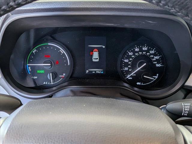 Used 2023 Toyota Sienna XLE w/ XLE Plus Package FWD image 11