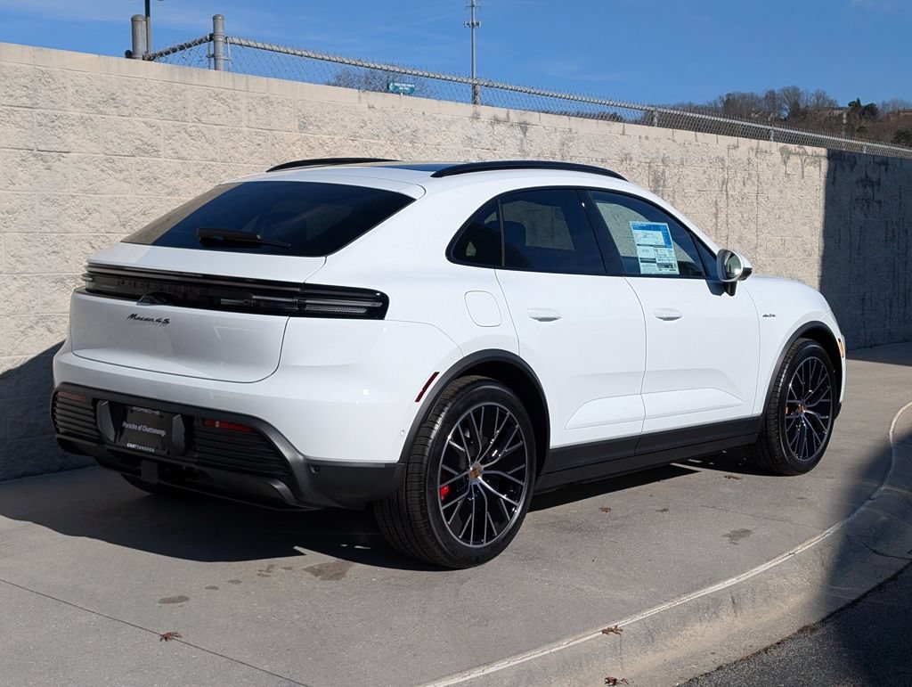 New 2025 Porsche Macan 4S Electric AWD/4WD image 7
