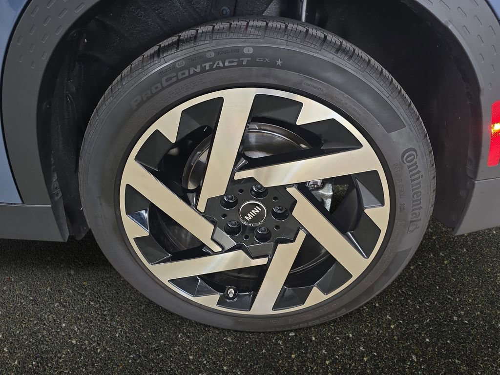 Used 2025 MINI Cooper Countryman SE image 32