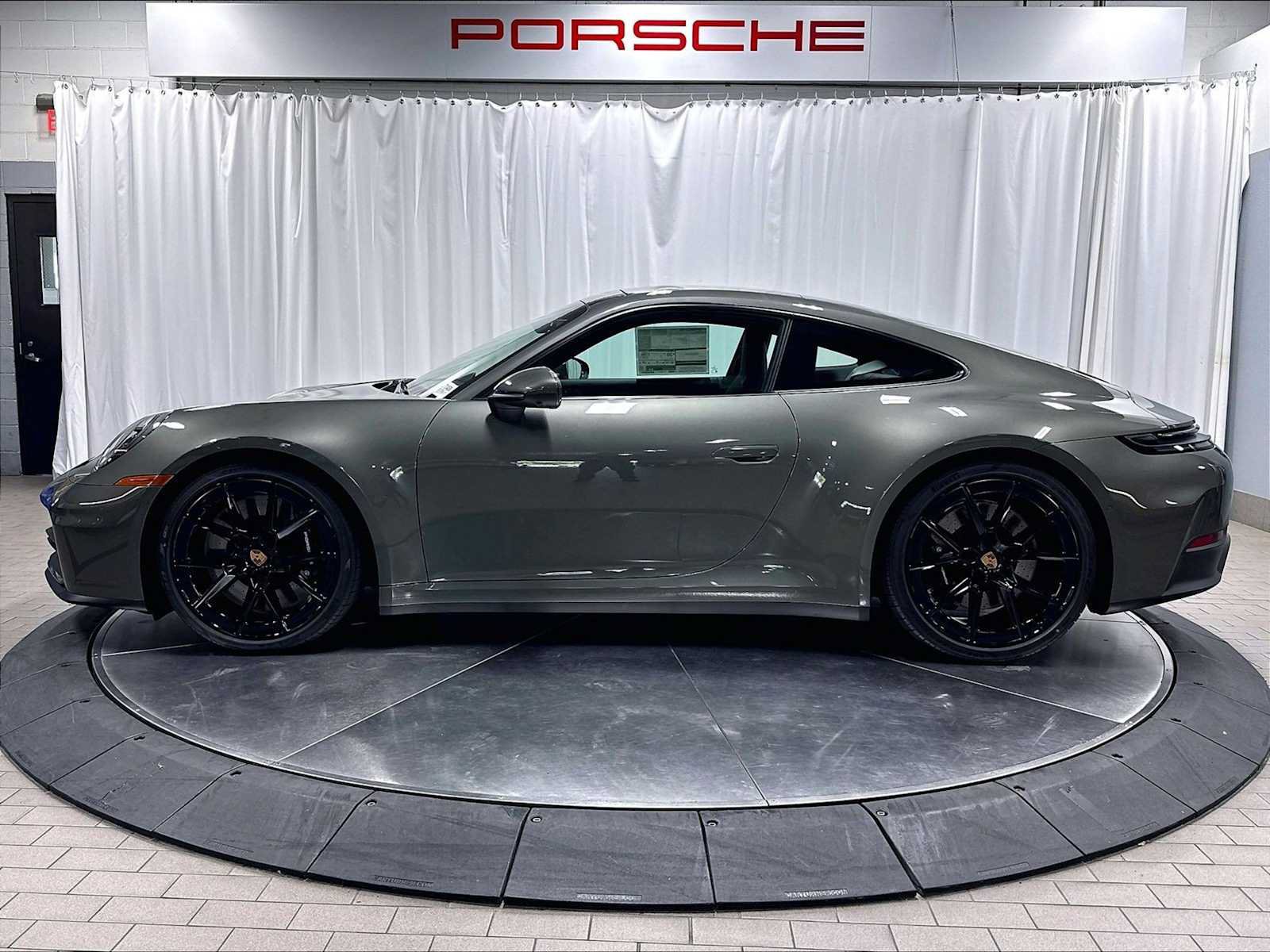 Used 2026 Porsche 911 Carrera S RWD image 2