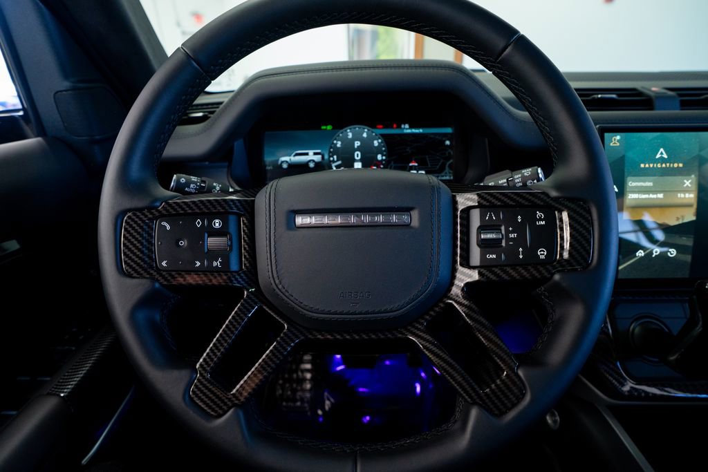 Used 2026 Land Rover Defender 130 X AWD/4WD image 32