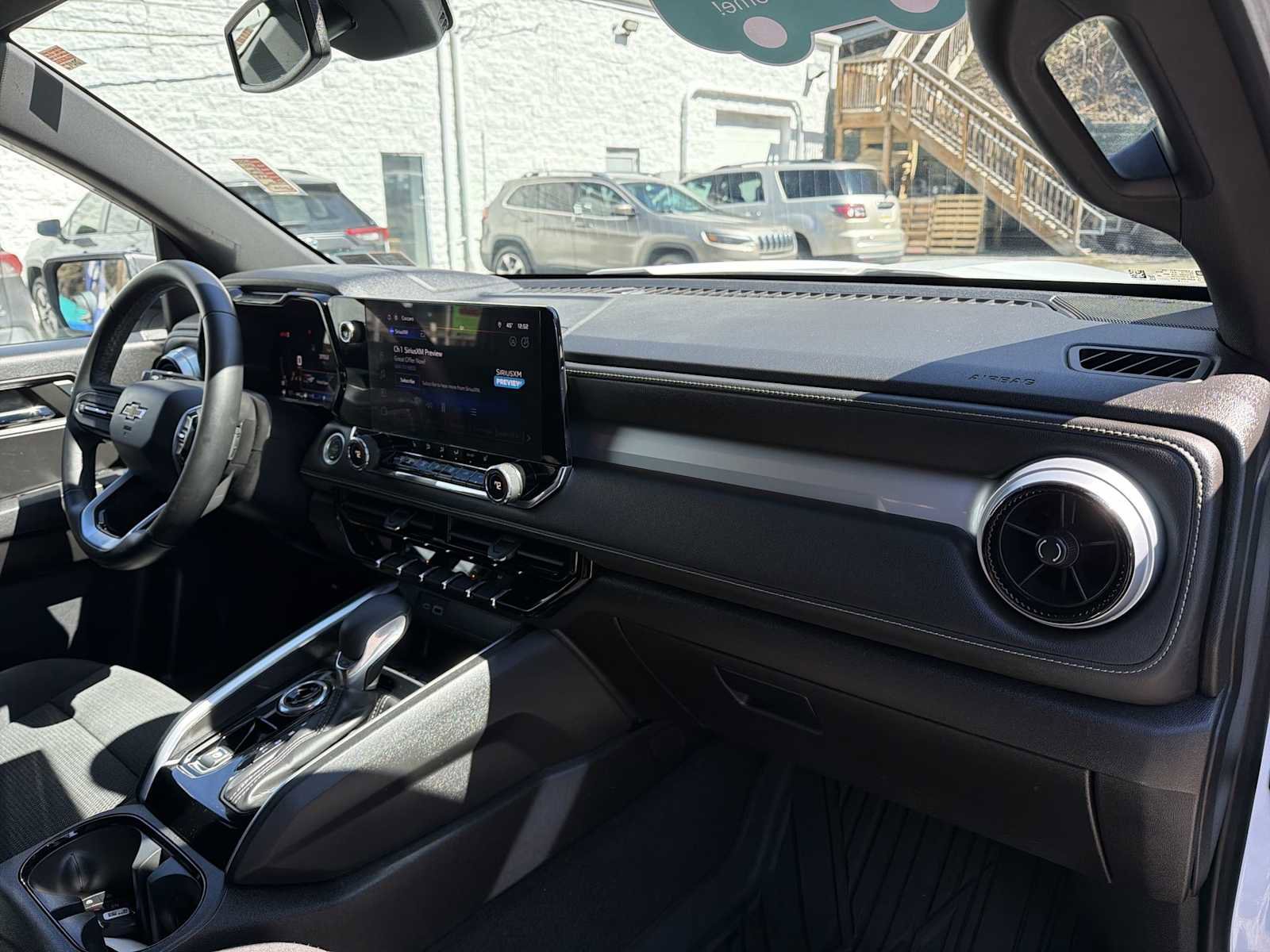 Certified 2024 Chevrolet Colorado LT w/ LT Convenience Package II image 27