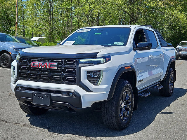 Used 2024 GMC Canyon Elevation w/ Convenience Package AWD/4WD image 4