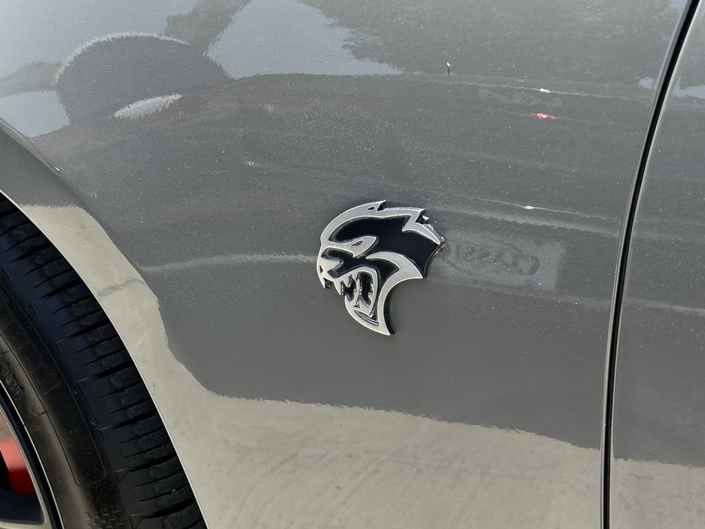Used 2018 Dodge Charger SRT Hellcat RWD image 11