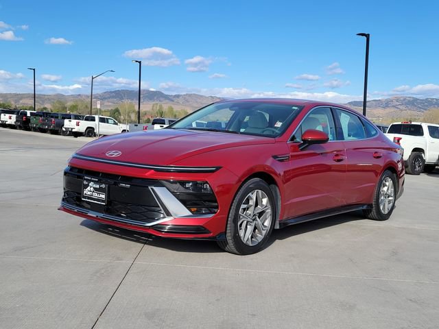 Used 2024 Hyundai Sonata SEL FWD image 1
