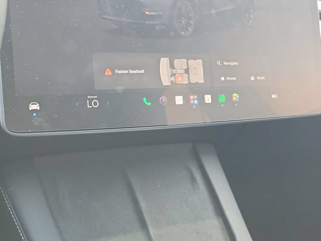 Used 2024 Tesla Model Y 2WD image 26