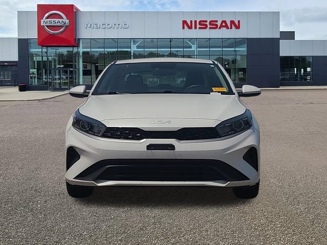 Used 2024 Kia Forte LXS FWD image 2