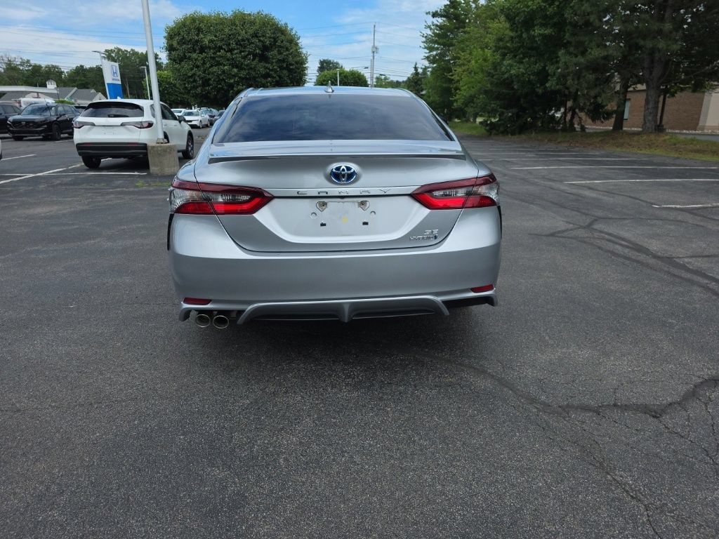 Used 2024 Toyota Camry SE FWD image 7