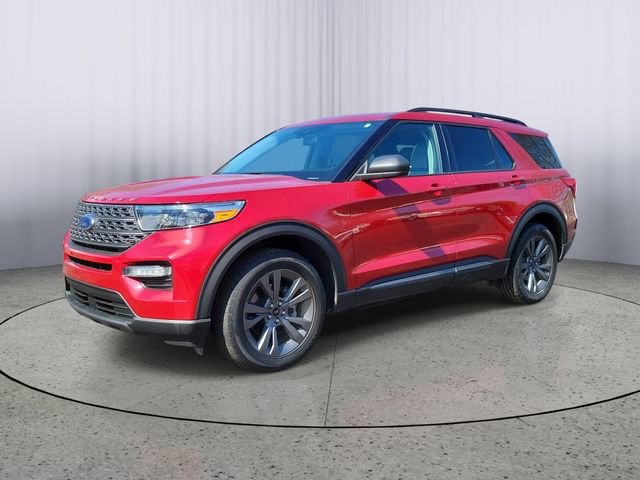 Used 2021 Ford Explorer XLT w/ Equipment Group 202A image 5