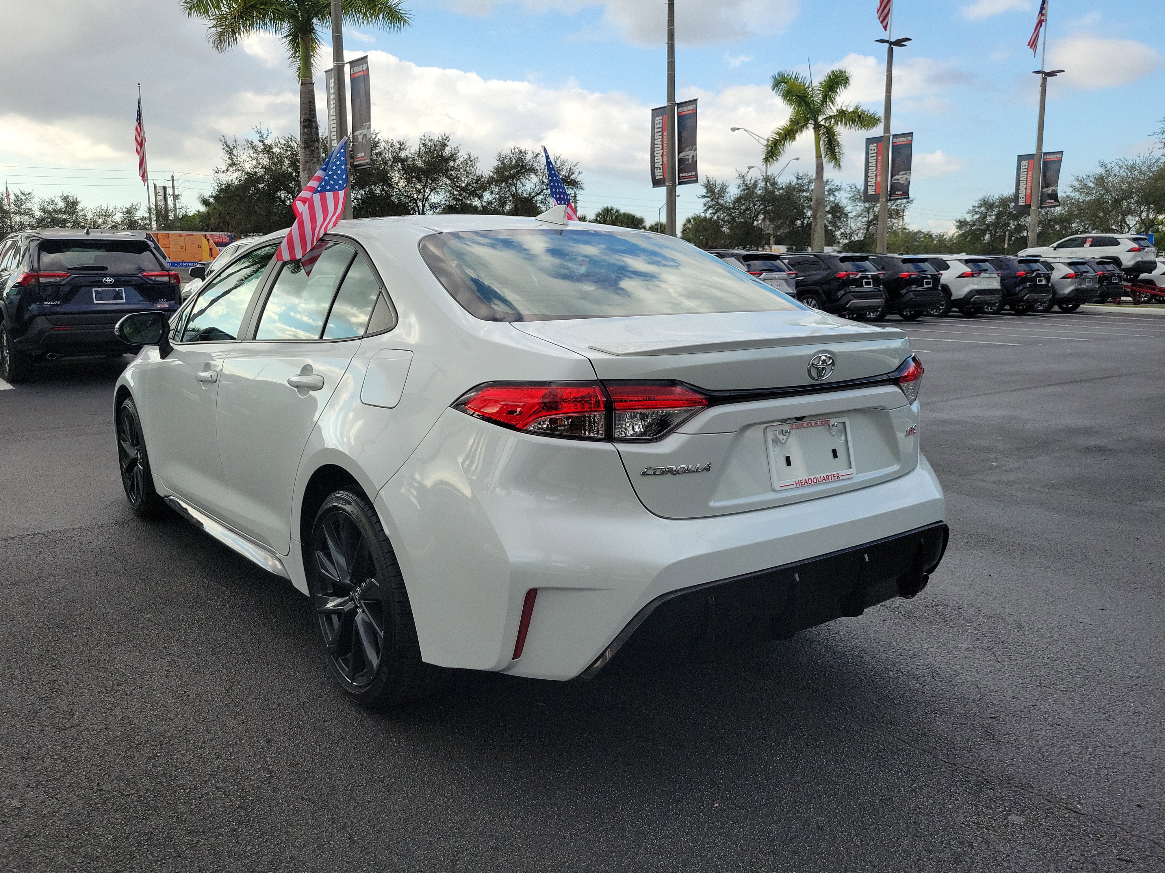 Used 2023 Toyota Corolla SE image 9