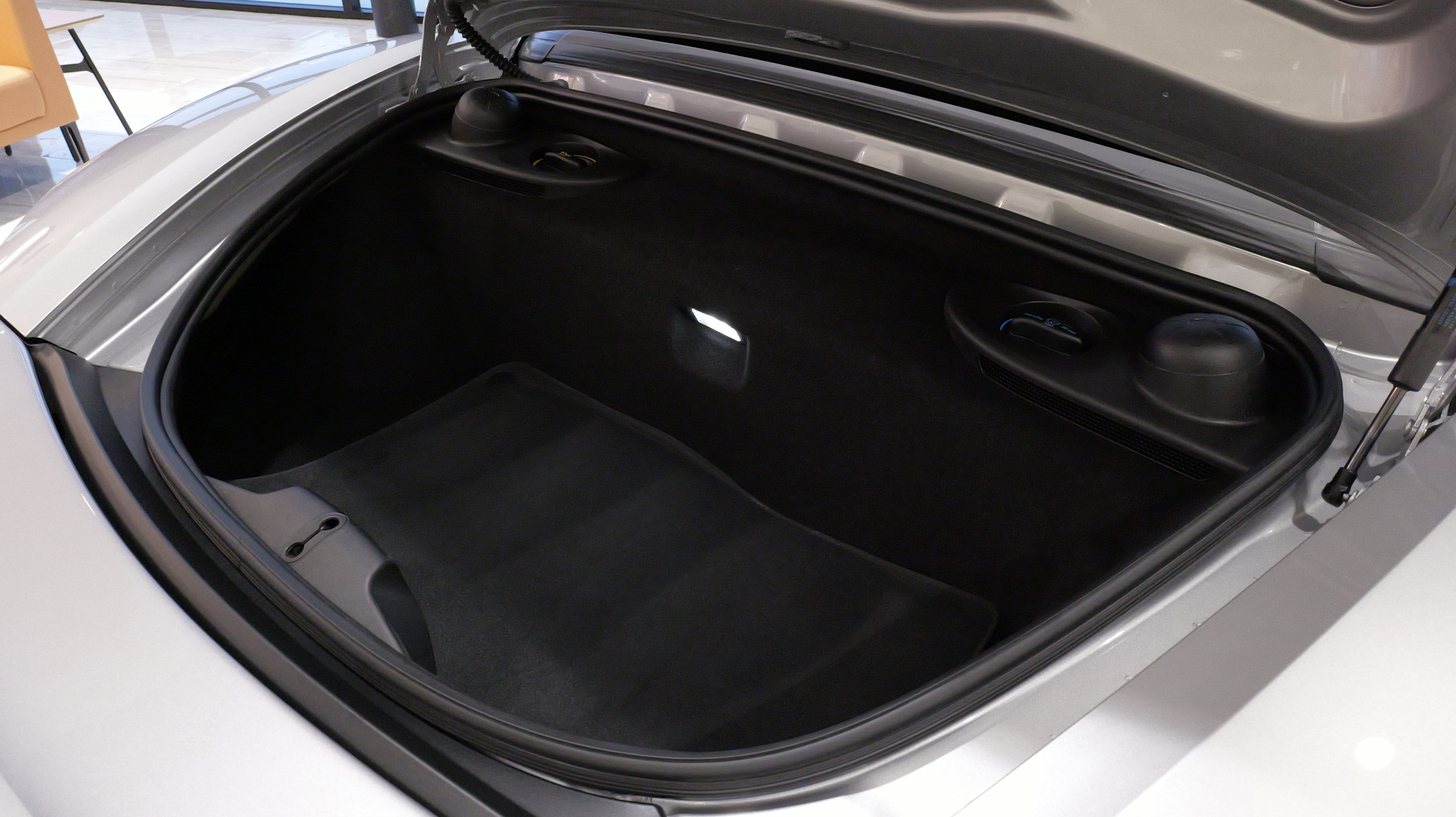 Used 2024 Porsche 718 Boxster S image 52